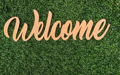 Invite people into your network with this gesture